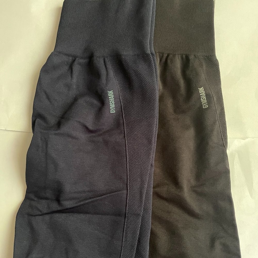 BUNDLE - Gymshark Flex Biker Shorts in S